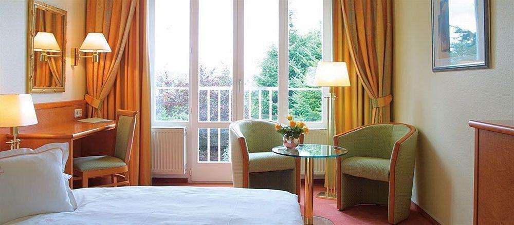 Hotel Villa Huegel Трир Экстерьер фото